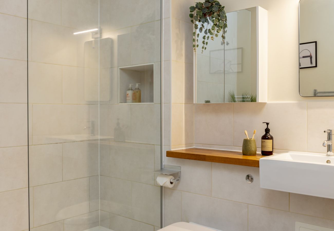 Apartment in London - Clapham Park 1 - 2 bedrooms