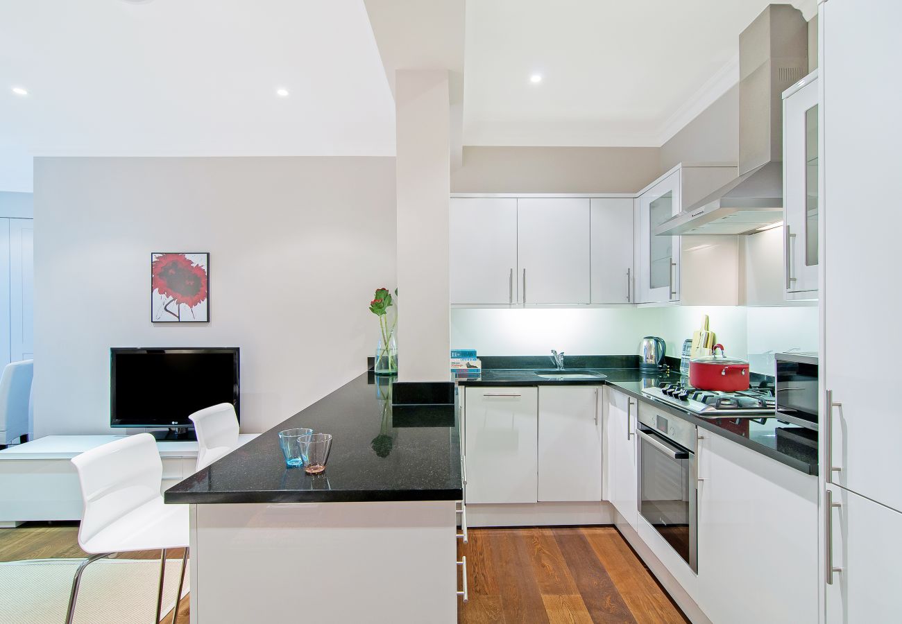 Apartment in London - Madison Hill - White Hill House 1 - 1 bedroom flat 