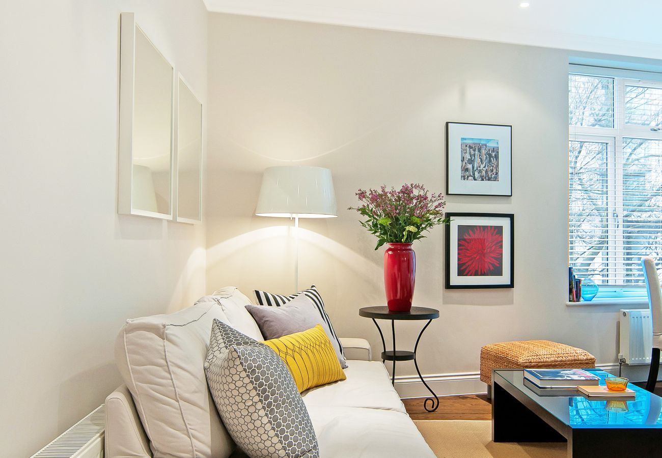 Apartment in London - Madison Hill - White Hill House 1 - 1 bedroom flat 