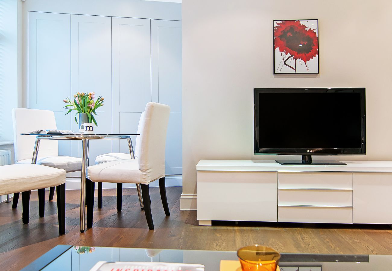 Apartment in London - Madison Hill - White Hill House 1 - 1 bedroom flat 