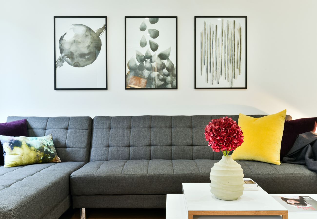Apartment in London - Madison Hill - Clapham South 1 - Two bedroom flat 