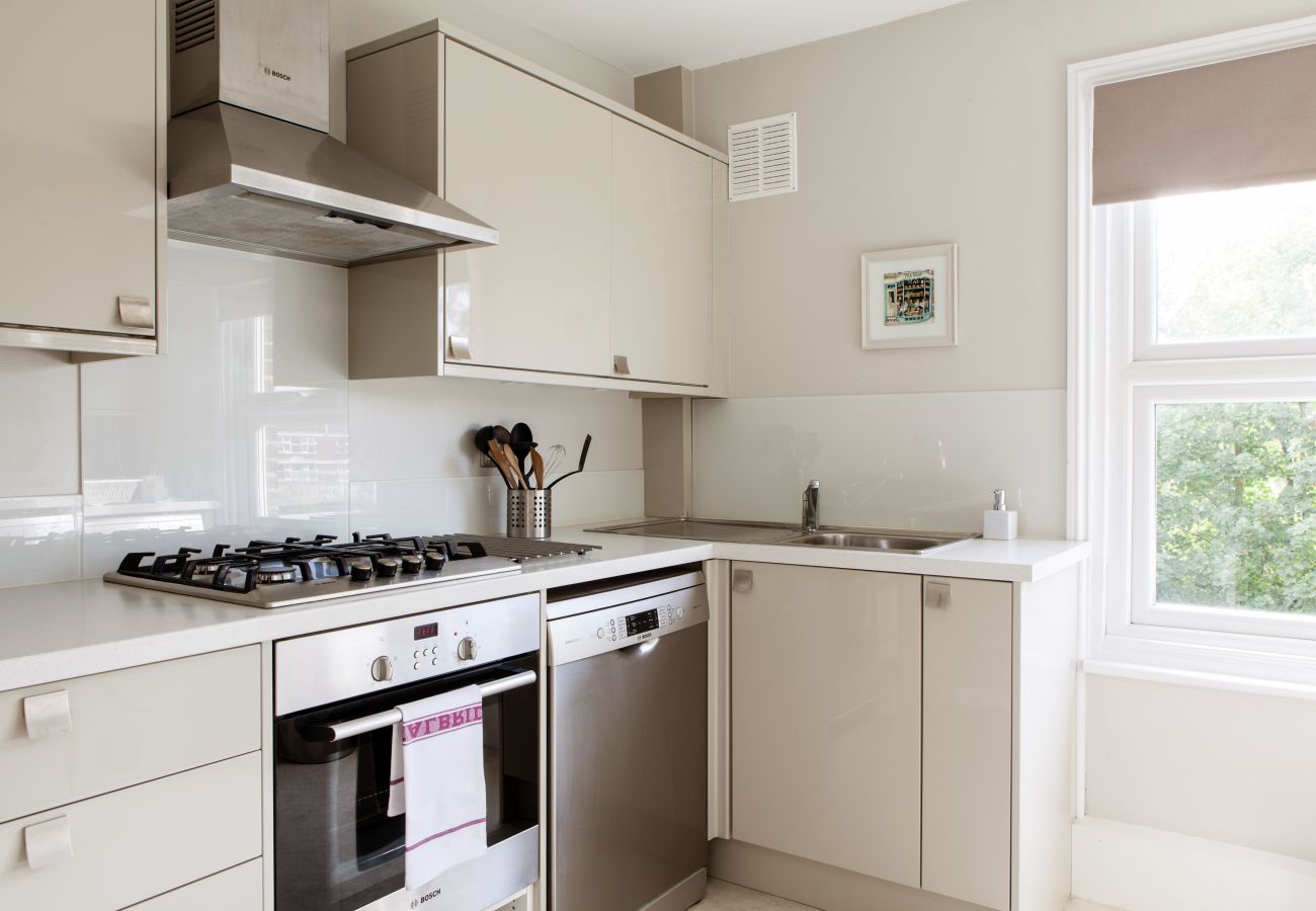 Apartment in London - Madison Hill - Fernlea View 4 - Two bedroom flat 
