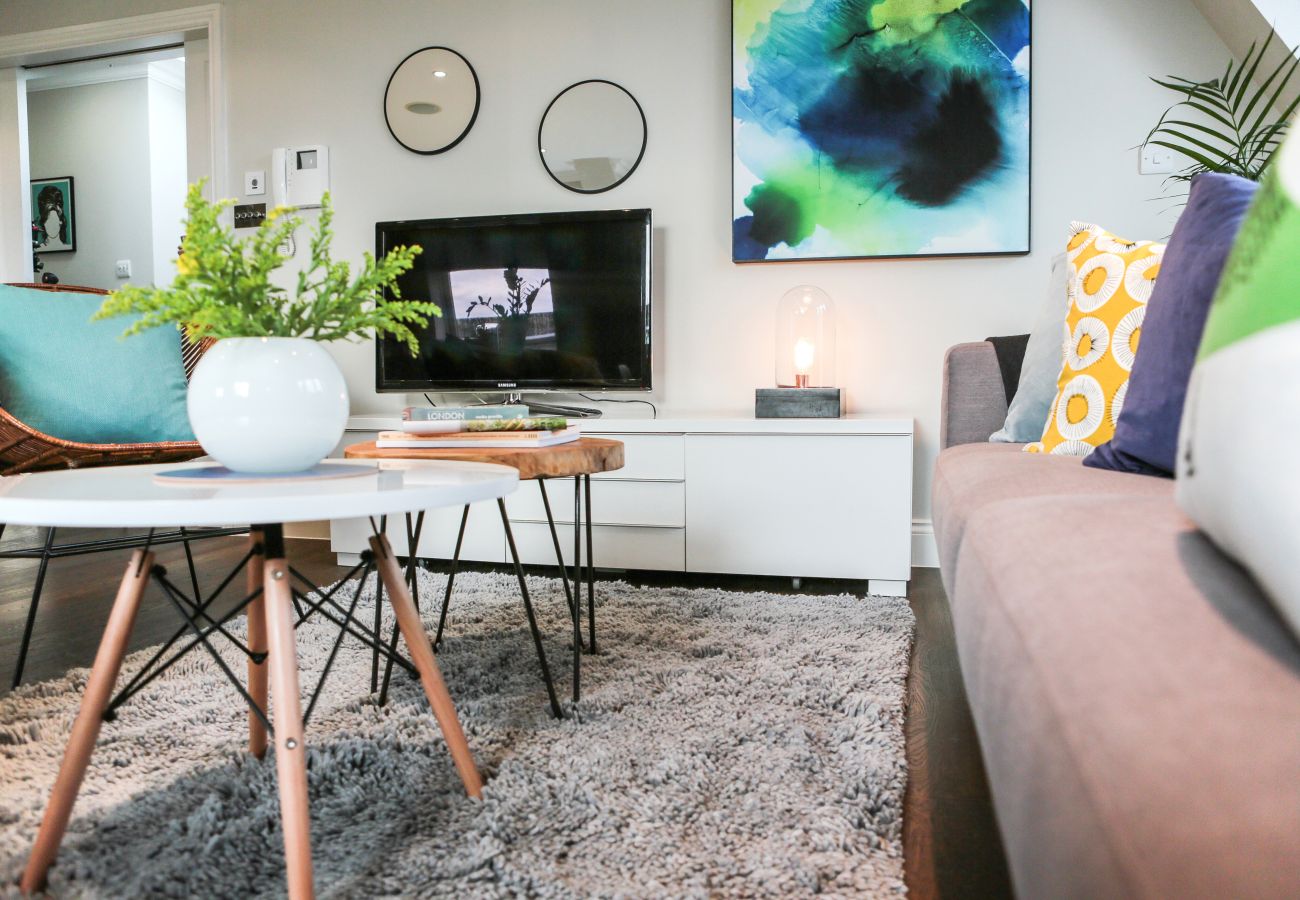 Apartment in London - Madison Hill - White Hill House 5 - 3 bedroom flat 