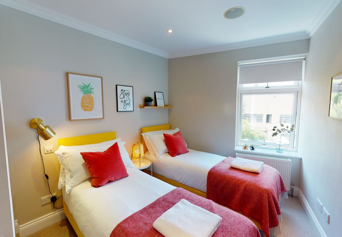 Apartment in London - Madison Hill - White Hill House 4 - 2 bedroom flat 