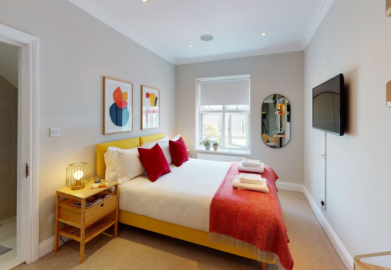 Apartment in London - Madison Hill - White Hill House 4 - 2 bedroom flat 
