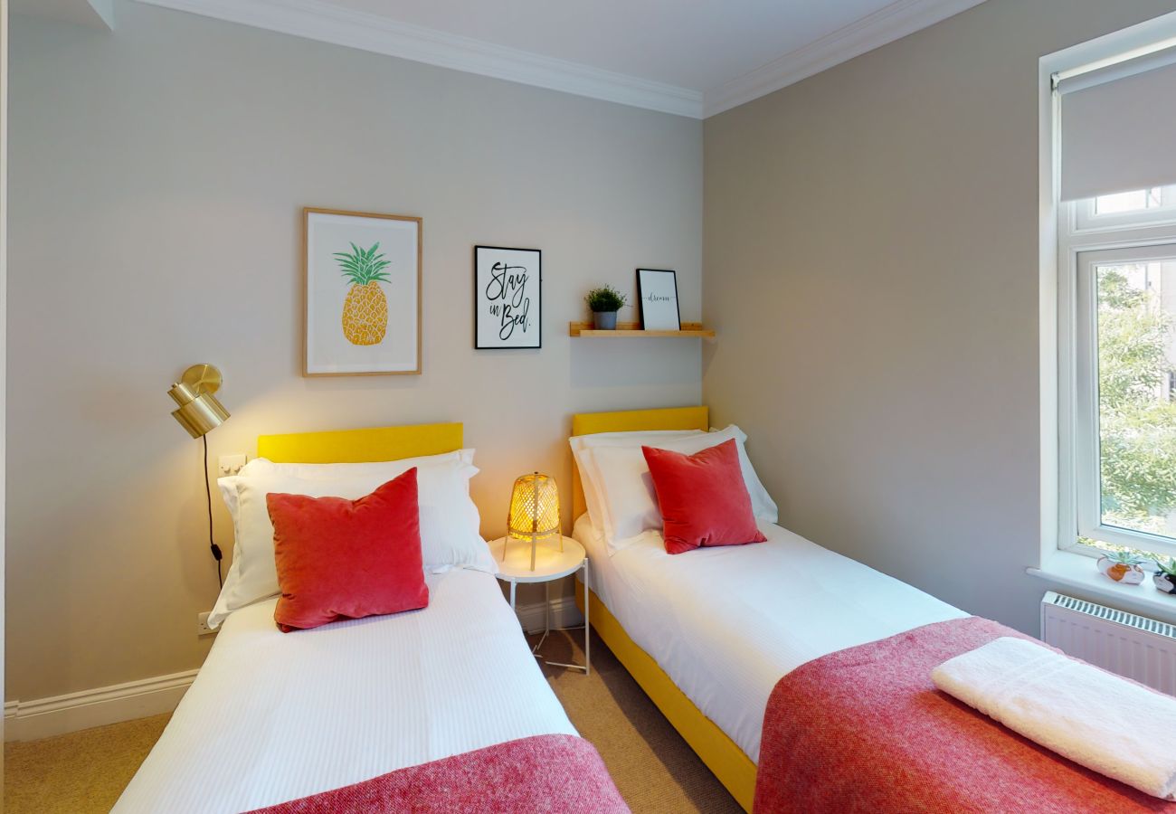 Apartment in London - Madison Hill - White Hill House 4 - 2 bedroom flat 