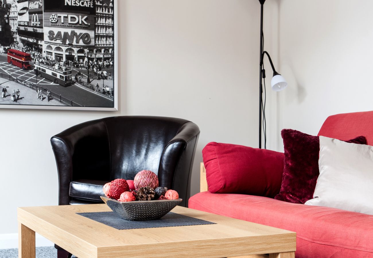 Apartment in London - Madison Hill - Bedford Hill 1 - One bedroom flat 